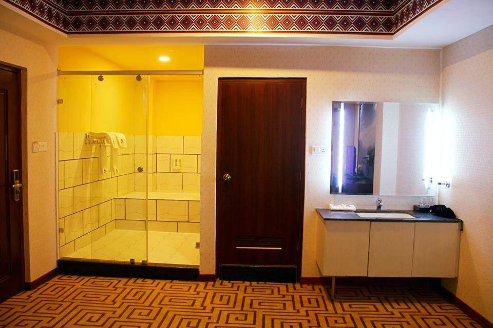 Kamalashi Boutique Inn Kathmandu Bagian luar foto